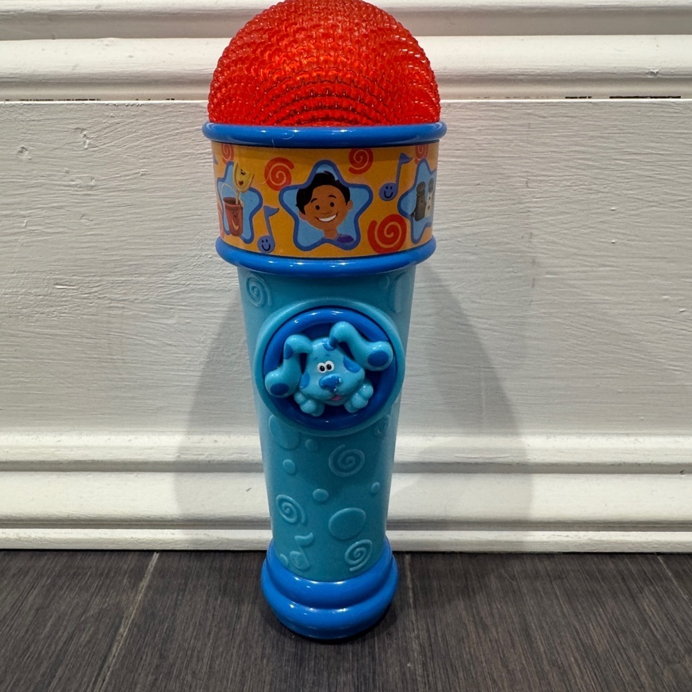 Blue’s Clues Josh, Blue & Magenta Vibrant Red and Blue Learning Microphone Toy